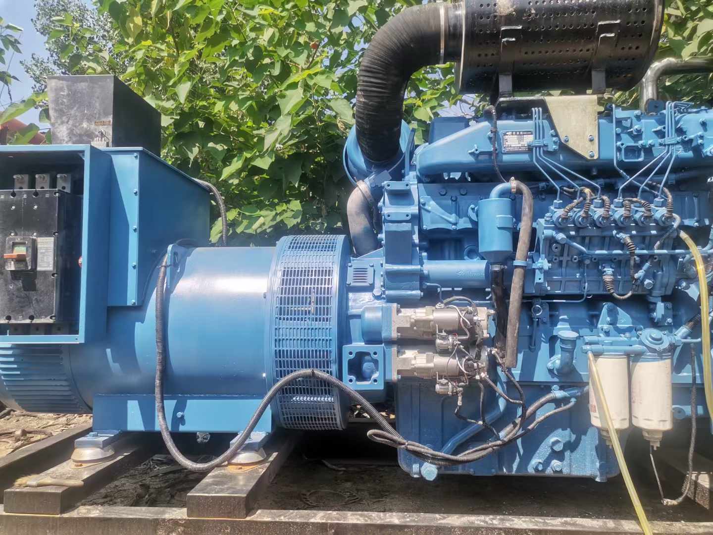 岚山详细说明降低 800kW 柴油发电机输出电流波动的方法